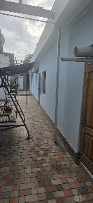 Продаётся дом в Бектемирском районе 3 комнаты 2.3 сотки