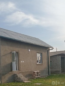 Янги үй сотилади, катта йулни буйида