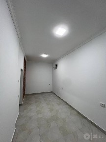 Сдается 3-нежилых помещения. 72м2, 70м2 и 18м2