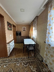 Продаю свою однокомнатную квартиру Новза 2/4/4