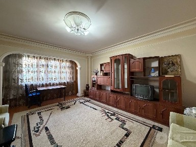 Продается 2/5/9 62м2 в массив Риëзий, ор-р: Ресторан Уммон