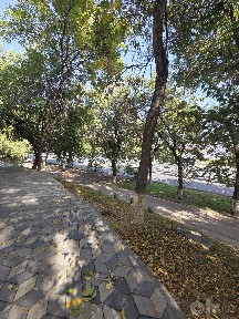 Сдаётся нежилое помещение Мирзо-Улугбекский р-н Дархан перекрёсток