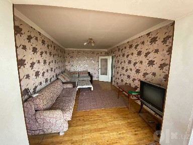 №4110. продается 3х-комнатная квартира 77 серий.