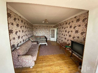 №4110. продается 3х-комнатная квартира 77 серий.