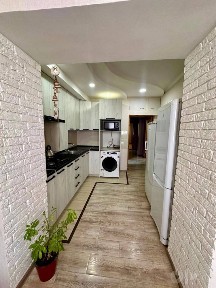 Продается 3х комнатная квариютира, Яшнабадский район