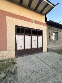 Hovli sotiladi zo'r proyektli Yangiyo'l shahar mustahkam