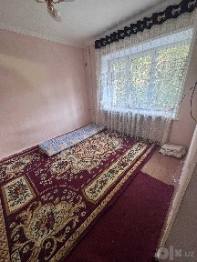 Вдоль дороги 1-комнатная квартира на 2-этаже Адрес Гагарина Азиз Базар