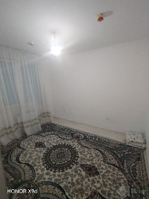 Yashnabod rayon Olmos Maxallasida 3 xonali kvartira sotiladi