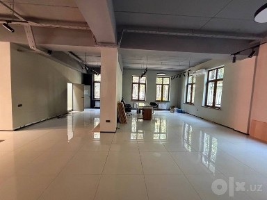 Аренда коммерческого помещения 330 м², 1-я линия, ориентир Magic City
