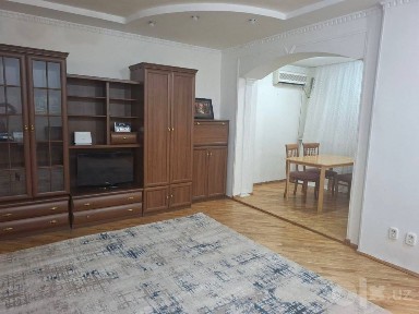 Проспект Косманавтов. Отличная цена