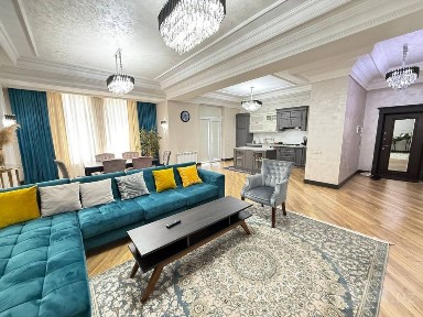 Via Port сдается 2-х комнатная квартира! 900$
