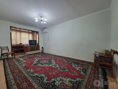 Аренда 2х комнатная метро Максима Горького