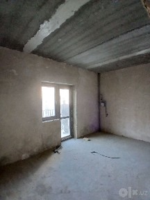 1 хоналик 2 хонали килиб булади бухоро Шахар университет олдида