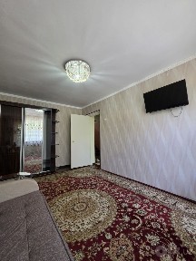 Квартира продаётся Чиланзар 8 квартал 1/3/4 меб тех ор. ТРЦ парус