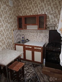 ТТЗ Ахмад Югнаки Мирзо Улугбек район продается квартира 1/5/5