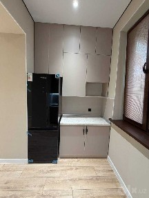 Продаётся 4 комнатная квартира ремонт Шота Руставелли, Яккасарай