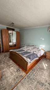 Сдаётся коттедж 1 сот. 3 ком. 2 этажа (казы махалля)