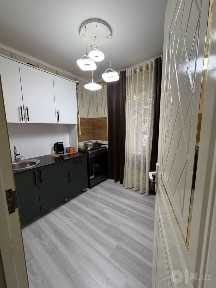 Tezda Buxoro Gorgazda 1 etaj 1 x li kv sotiladi