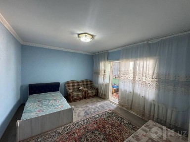 Панельный Базарчик 2х комнатная
