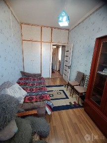 Чиланзар 8. Продается. 3/4/4. 3 х комнатная квартира