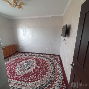 Чирчикда жойлашган 3хона срочно сотилвоти
