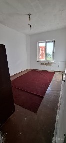 Чирчикда жойлашган 3хона 4этаж срочно сотилвоти