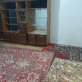 Юунисобод тумани 1 хона ӯғил болларга.