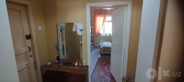 Продаётся Юнусабад 5кв 2/2/4 Улучшенная планировка