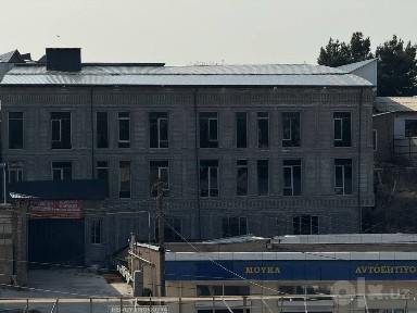 Продается здание под любой бизнес в центре Самарканда 1600кв/м