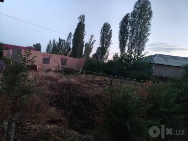 Uy xovli joy sotiladi 7 ta xonadan iborat