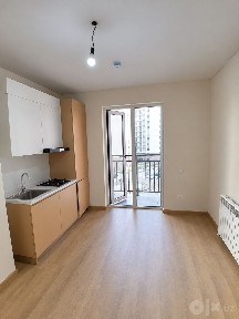 Продаётся квартира в Яшнабадском районе, по улице Джаркурганская. сро