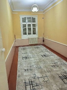 Сдаётся 2 комнатный квартира.