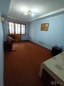 Парсезда квартира ижарага берилади срочни.