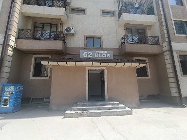 Ko'p qavatli uydagi xonadon (52-uy 20-xonadon)