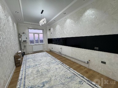 Аэропорт: 2х 105 кв Иккитомонлама сотилади!