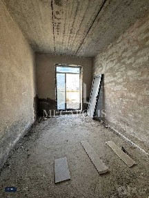 Terakzorda 4 xonalik karobka kvartira arzon narxda sotiladi №1370