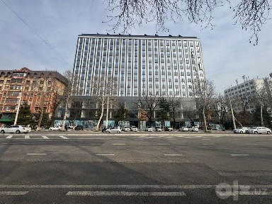 Продам квартиру в Новостройке ЖК Амир Темур Юнусабад 99 м2