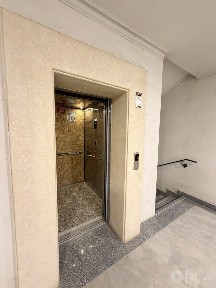 Продается 2 ком 4/10 Мирзо Улугбекский район новостройка кадастр есть