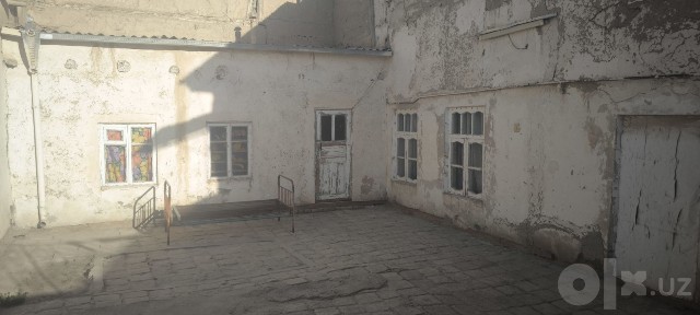 Buxoro eski shahar hovli.