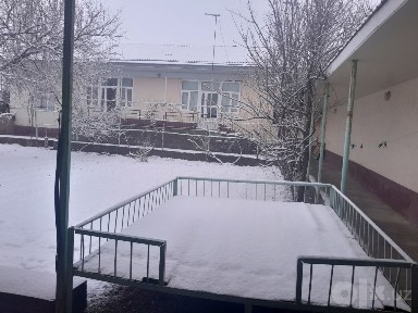 6 Xona hovli sotish