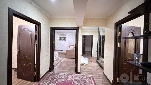 Квартира под офис 110 кв. Нукусская Гламур 1 этаж