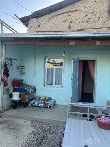 Uy sotiladi manzil obod mahalla kutarma masjidni orqa tomonida srochni