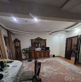 Продаётся 5 ком 1 этаж Юнусабад 9, 113 м2, парковка + огород+ подвал