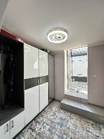 Коттедж 3 комнаты 1,5 сотки Яшнабадский район ориентир Узбум