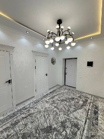 Продается 3 ком. Квартира на 1 этаже в Согдиане ор. Мечеть площадь 90