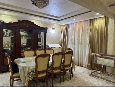 Юнусабад 10, 4/1/5 Не Торец 90м2 Меб+тех: Да, Двух сторон Огород+Подвал