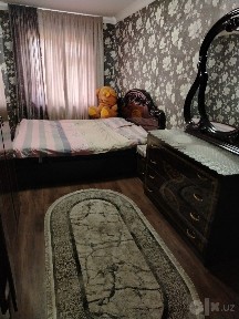 Аренда метро туркистан 1 хонали оилага берилади