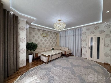 Продается квартира 3х комнатная. 2й этаж. 85м2. Согдиана.