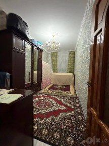 Эко базар феруза Мирзо Улугбека продается квартира 3/4/4