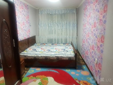 Сдается 2х комнатная квартира С обстановкой В горде Алмалыке